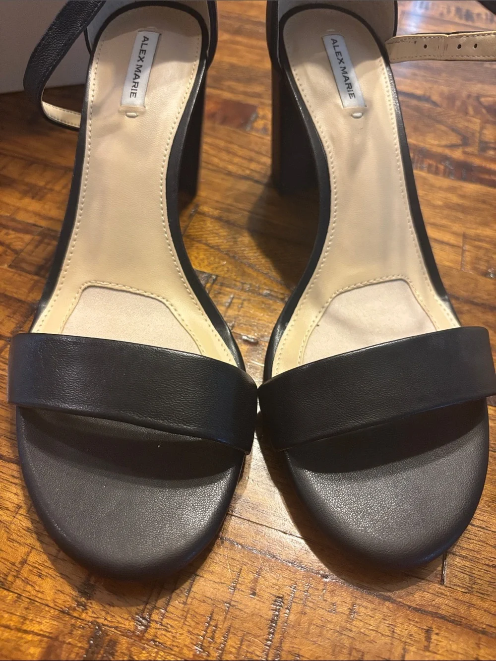 Alex Marie sleek black